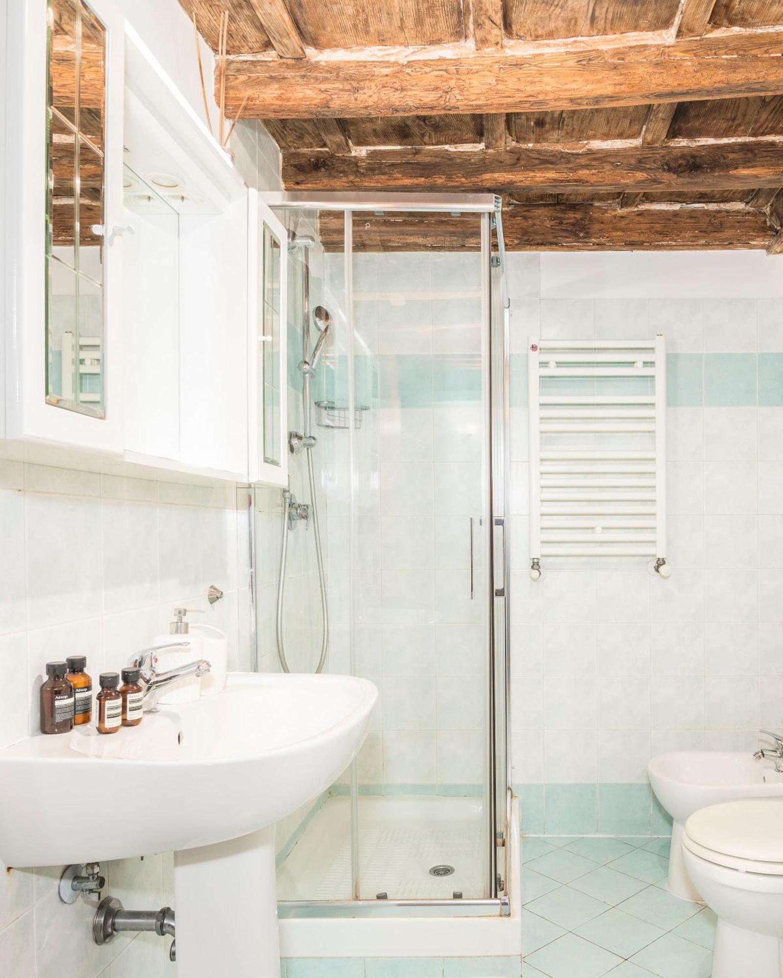 Suites Campo De' Fiori - Zen18-19-20 โรม ภายนอก รูปภาพ