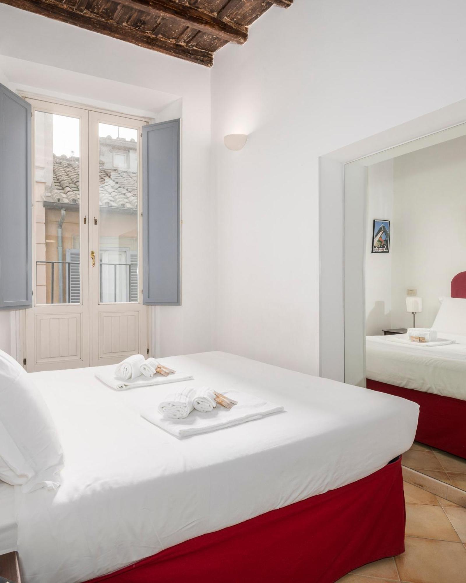 Suites Campo De' Fiori - Zen18-19-20 โรม ภายนอก รูปภาพ
